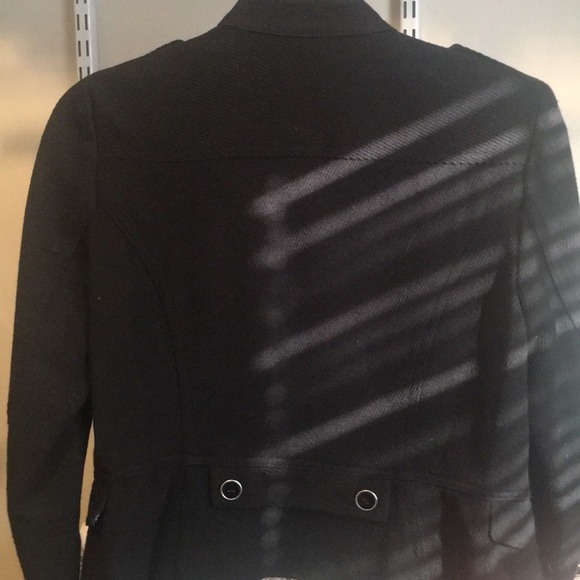 Arden B jacket - Picture 3 of 3